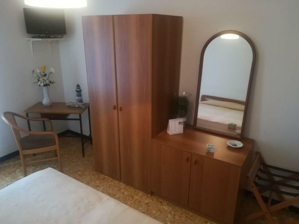 אלסיו Hotel Olimpia מראה חיצוני תמונה